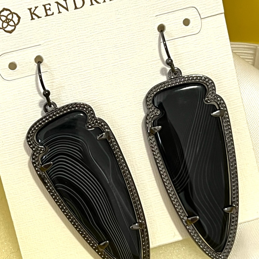 NWT RARE & Retired Kendra Scott Skylar Earrings Gunmetal & Black Banded Agate 😊 - Picture 3 of 15